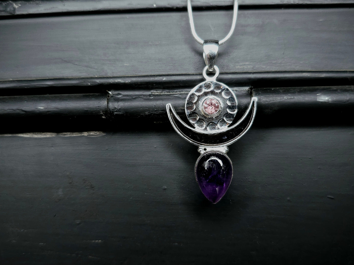 Collier avec Pendentif "MOONGODDESS" serti en Argent 925