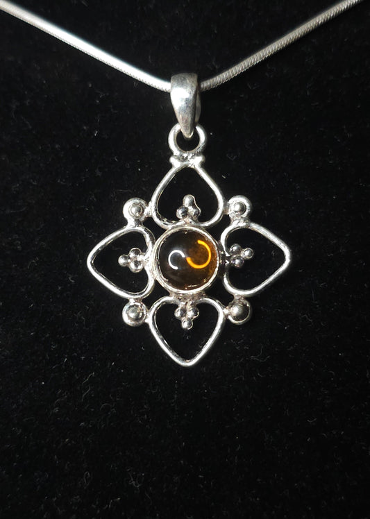 Collier "ISIS" avec Pendentif Citrine serti en Argent 925