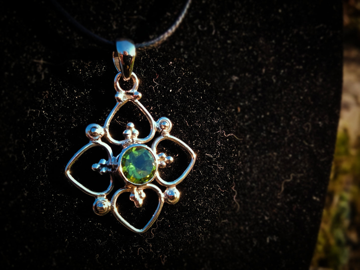 "VENUS" Necklace with Peridot Pendant set in 925 Silver