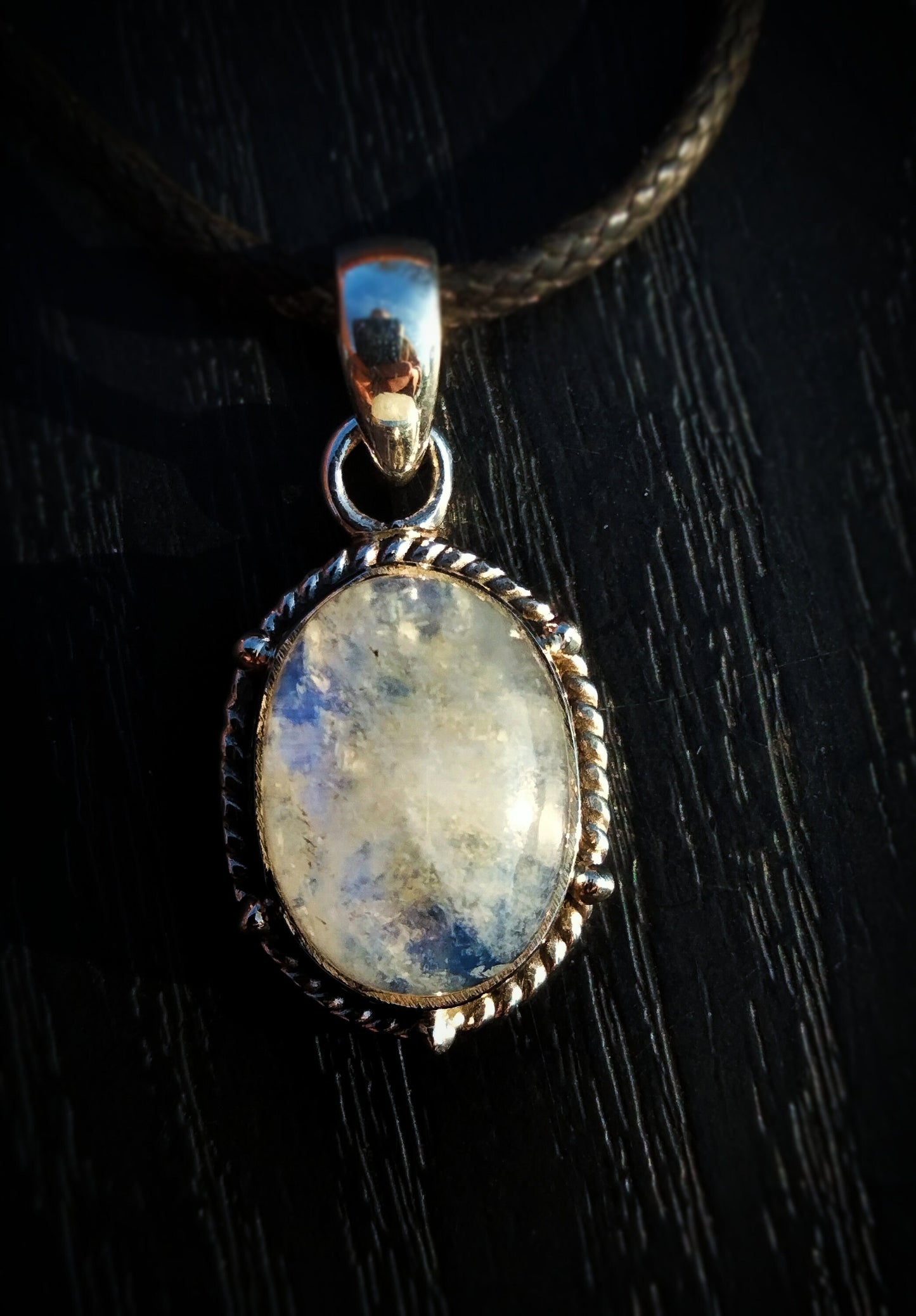 Collier "HERA" avec Pendentif Moonstone serti en Argent 925