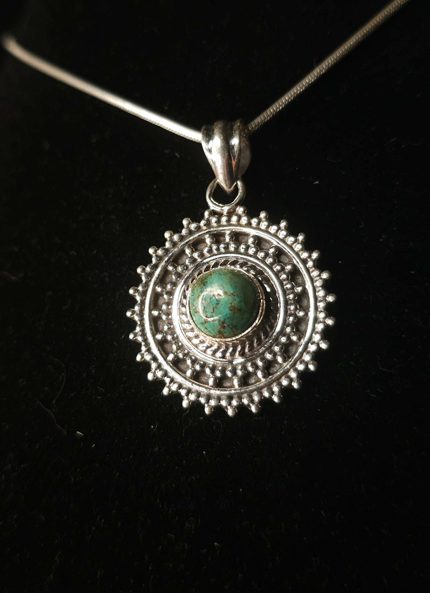 Collier "ATHENA" avec Pendentif Turquoise serti en Argent 925